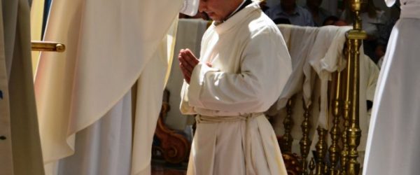 D. Samuel Castro es ordenado diácono por el Obispo de Huelva